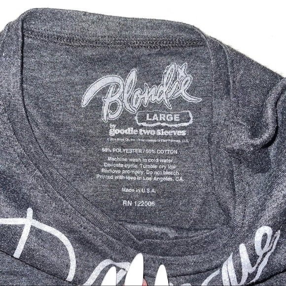 Blondie Shrunken Cropped Top from Urban Outfitters - Picture 3 of 3